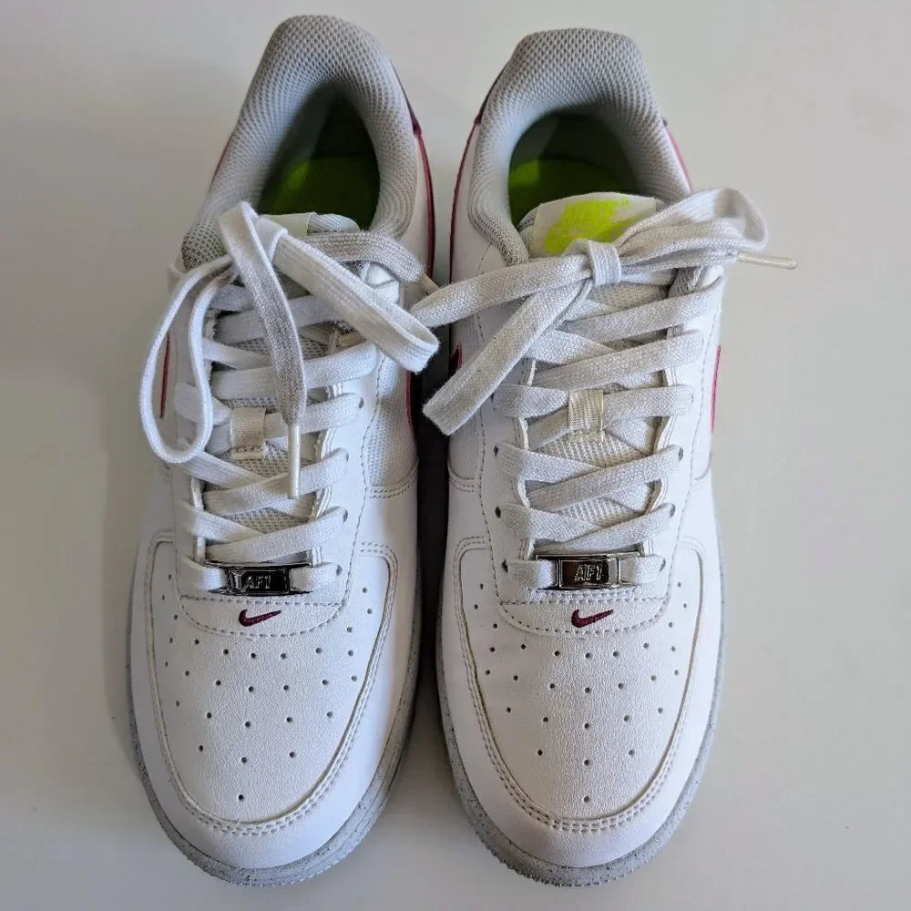 Nike pre loved